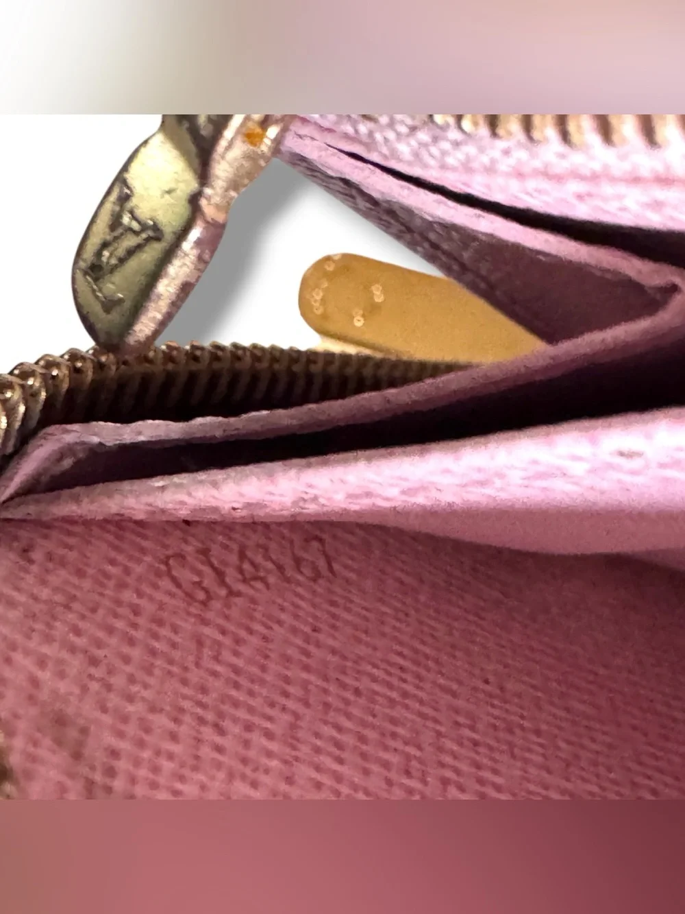 Louis Vuitton Zippy Wallet Damier Ebene Rose Ballerine N60046 COA + D/B + Box